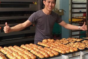 Kedai kek di Bemban, Malaysia